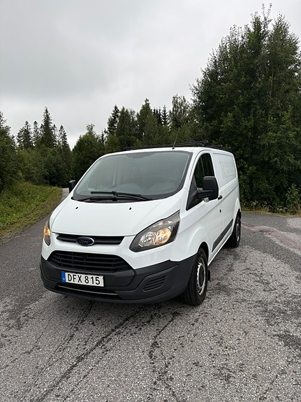 Ford Transit Custom 2 of 5