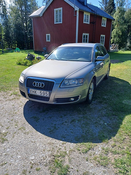 Audi A6 2 of 7