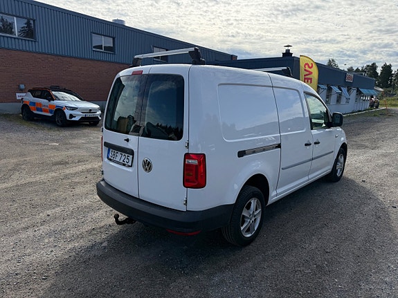 Volkswagen Caddy Maxi 5 of 9