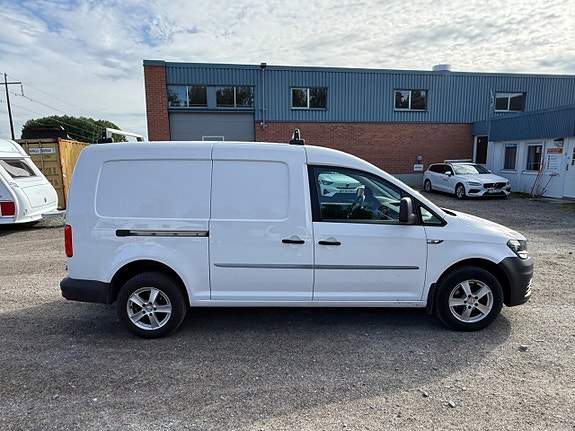Volkswagen Caddy Maxi 4 of 9