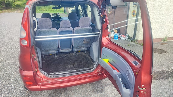 Toyota Yaris Verso 11 of 11