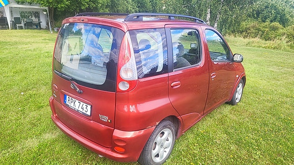 Toyota Yaris Verso 4 of 11