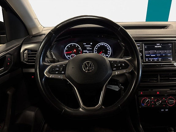Volkswagen T-Cross 14 of 17