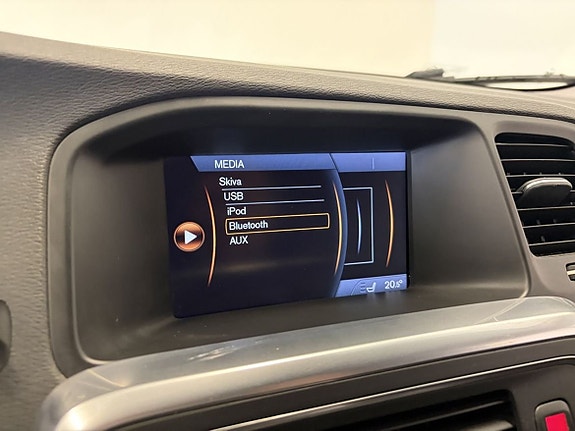 Volvo V60 17 of 18
