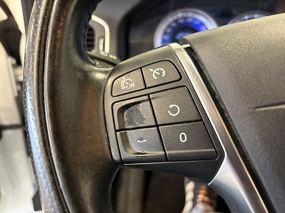 Volvo V60 14 of 18