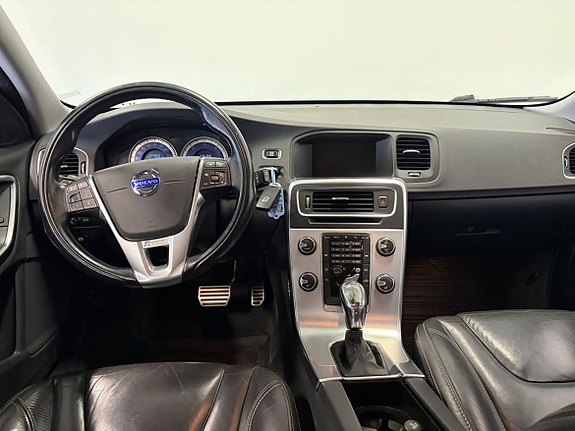 Volvo V60 12 of 18