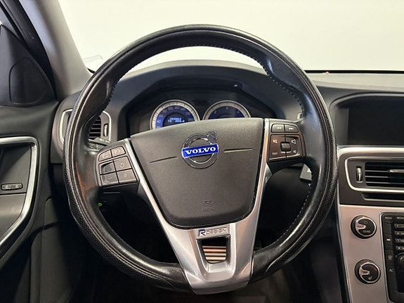 Volvo V60 13 of 18