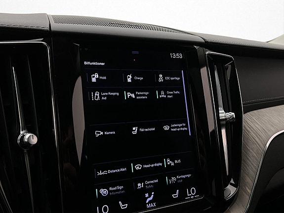 Volvo XC60 26 of 30
