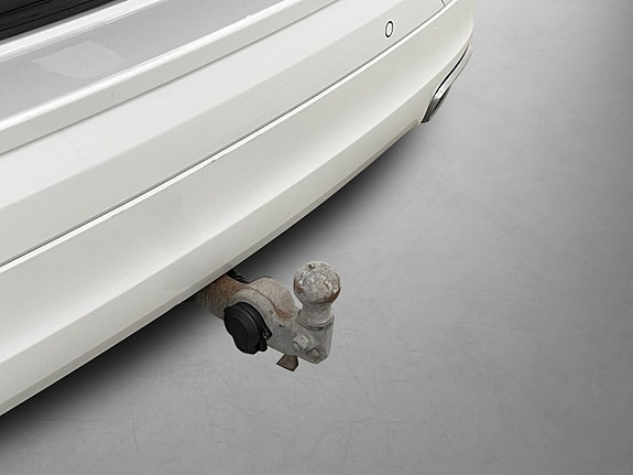 Volvo XC60 9 of 30