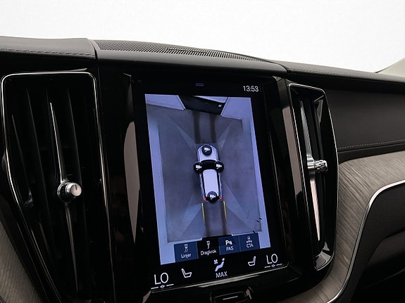 Volvo XC60 22 of 30