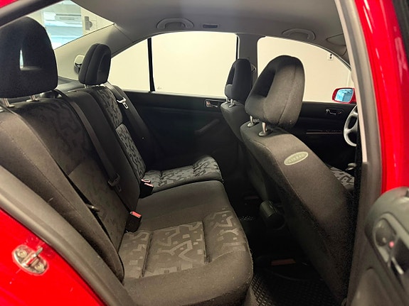 Volkswagen Bora 14 of 15