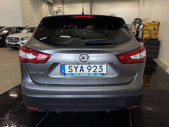 Nissan Qashqai 4 of 24