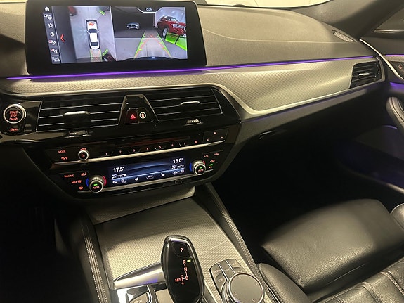 BMW 530d 11 of 16