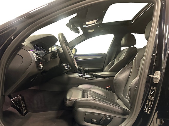 BMW 530d 8 of 16