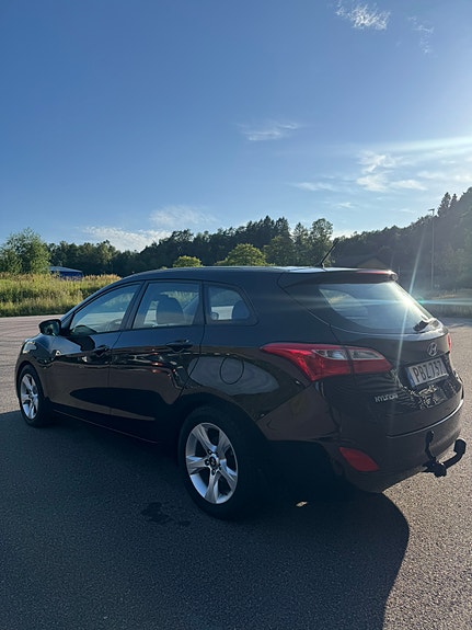 Hyundai i30 6 of 13