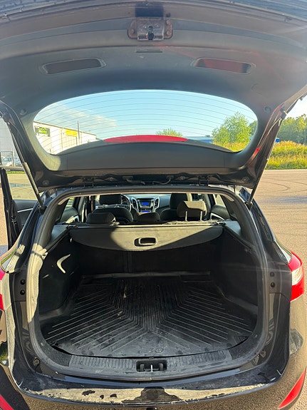 Hyundai i30 11 of 13