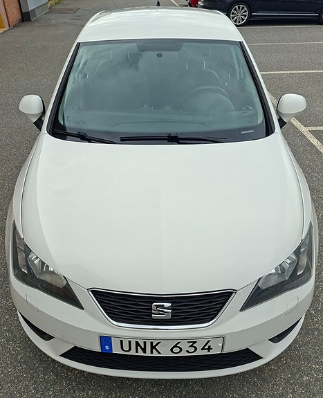 Seat Ibiza 3 of 13