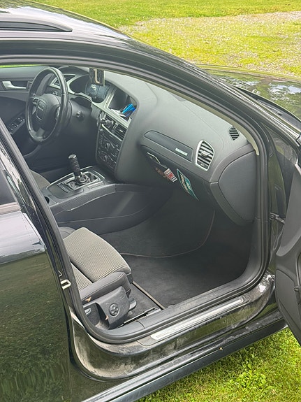 Audi A4 9 of 10