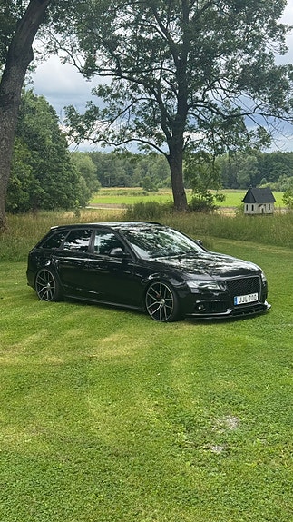 Audi A4 2 of 10