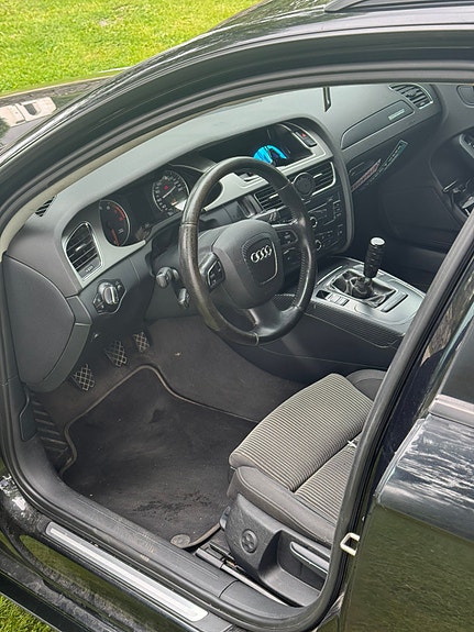 Audi A4 8 of 10