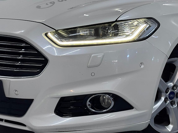 Ford Mondeo 10 of 30