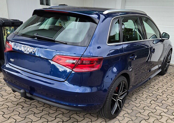 Audi A3 4 of 16