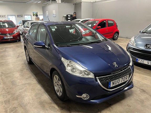 Peugeot 208 17 of 24