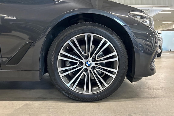 BMW 520d 11 of 24