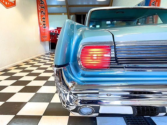 Pontiac Grand Prix 17 of 30