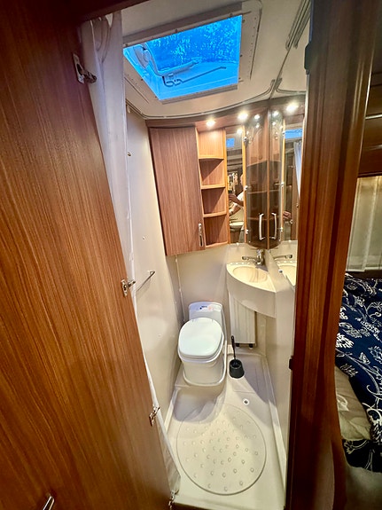 Adria 743 UK Alpina 5 of 12