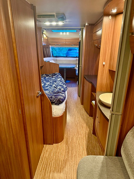Adria 743 UK Alpina 4 of 12