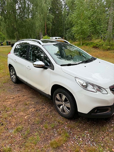 Peugeot 2008 3 of 10