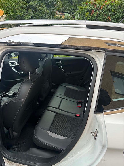 Peugeot 2008 9 of 10