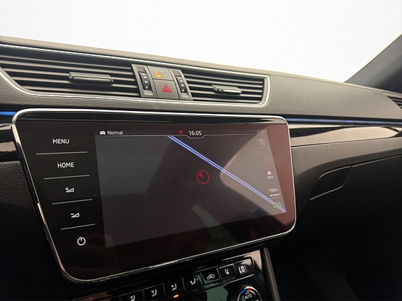 Skoda Superb 23 of 30