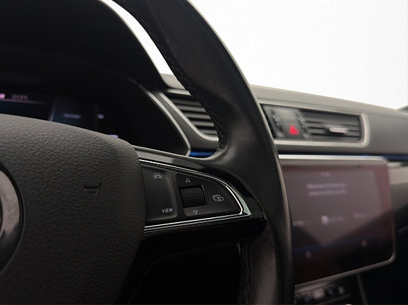 Skoda Superb 18 of 30