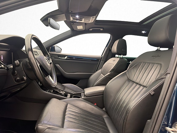 Skoda Superb 12 of 30