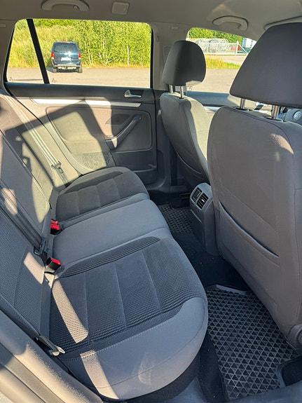 Volkswagen Golf V 10 of 12