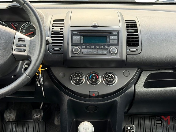 Nissan Note 16 of 16