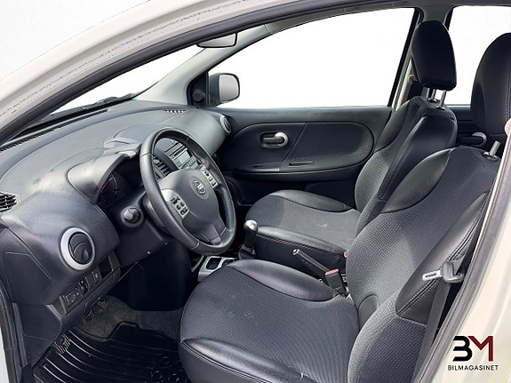 Nissan Note 9 of 16