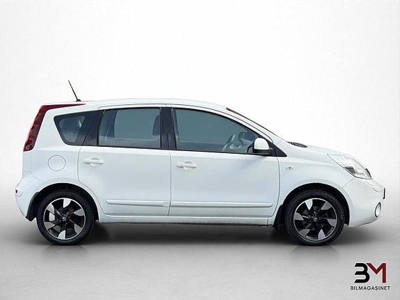 Nissan Note 7 of 16