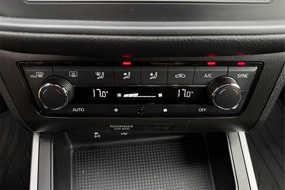 Seat Arona 25 of 30