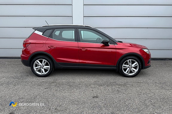 Seat Arona 7 of 30