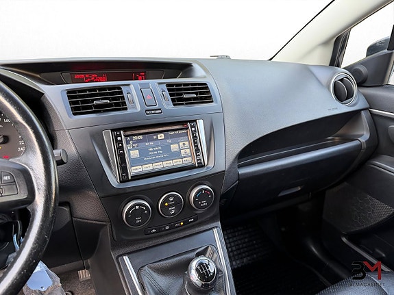 Mazda 5 18 of 20