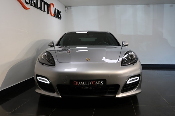 Porsche Panamera Turbo S 5 of 28