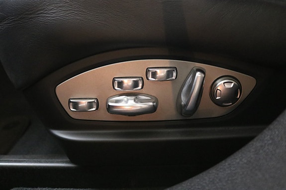 Porsche Panamera Turbo S 8 of 28