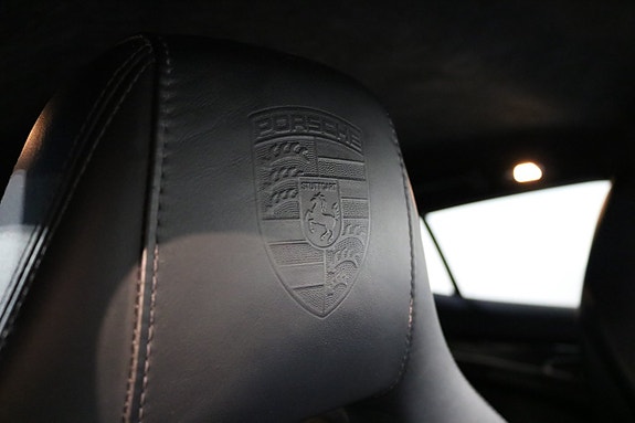 Porsche Panamera Turbo S 20 of 28