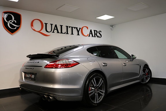 Porsche Panamera Turbo S 2 of 28