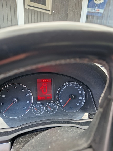 Volkswagen Golf V 6 of 6