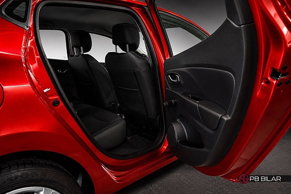Renault Clio 16 of 24