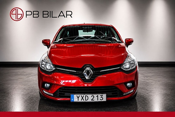 Renault Clio 3 of 24